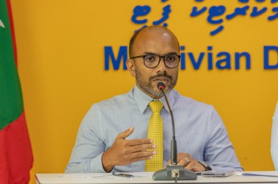 ސަރުކާރުން ވަނީ އެސްޑީއެފްގައި ހުރި ޑޮލަރު ބޭނުންކޮށްފައި، ބާކީ ހުރީ 18 މިލިއަން ޑޮލަރު: އަމީރު