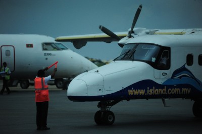 ރާއްޖެއާ ދުރުން ދެކޮޅިގަނޑު އުފެދި، ހުޅުލެއަށް 61 މޭލަށް ވައިގަދަވި