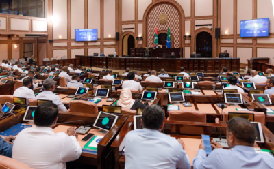 ޗުއްޓީއަށް ފަހު އޮތް ފުރަތަމަ ޖަލްސާ ކުރުކޮށްލައިފި