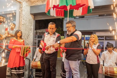 ޝީޝާ ބިލްޑިންގައި ހޮންޑާގެ ޕާޓްސް ސެންޓަރެއް ހުޅުވައިފި