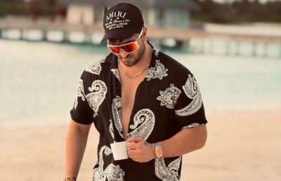 އާއިލާއާ އެކު އަލީ ސަން ސިޔާމް އޮޅުވެލީގައި