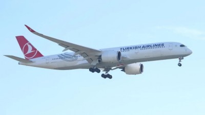 އެމެރިކާއިން ތުރުކީއަށް ދިޔަ ފްލައިޓެއްގެ ޕައިލެޓް ދަތުރުމަތީގައި މަރުވެއްޖެ