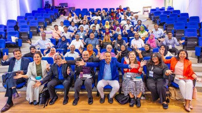 ވާހަކަދެއްކުމުގެ ހުނަރު ތަރައްގީކުރަން ރާއްޖޭގައި ފުރަތަމަ ޕްރެފަޝަނަލް ސްޕީކާސް ސަމިޓު ބާއްވައިފި