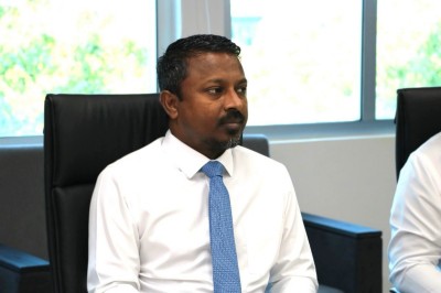 އުޝާމް ދެއްވީ ނޫސްވެރިންގެ ކަންބޮޑުވުންތަކަށް ހައްލު ހޯއްދަވައިދެއްވާނެ ކަމުގެ ޔަގީންކަން