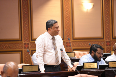 ތިނަދޫގައި 10،000 ހަމަނުވާ ކަމަށް ވިދާޅުވެ އެ ދާއިރާގެ މެންބަރު އެލްޖީއޭއަށް