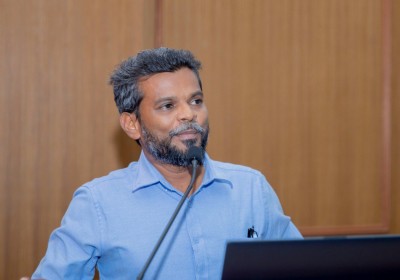 ހައްޖު ލިސްޓަކާ ނުކުޅެން، އާންމުންނަށް ފެންނާނެހެން ވަރަށް އަވަހަށް ލިސްޓު އާއްމުކުރާނަން: ޝަކީލް