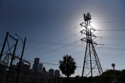 އެމެރިކާގެ ޑާޓާ ސެންޓަރުތަކަށް ބޭނުންވާ ކަރަންޓު ތިންގުނަ އިތުރުވަނީ