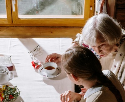 އާއިލާގެ "ރޫޑް" ބަސްތަކަށް ރައްދު ދޭނީ ކިހިނެއް؟