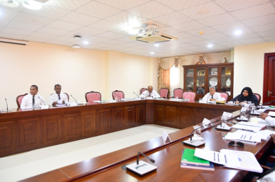 އަލިފާނުގެ ހާދިސާއާ ގުޅިގެން ފުލުހުންނާއި ޑިފެންސް މިނިސްޓްރީ 241 ކޮމިޓީއަށް ހާޒިރުކުރަނީ