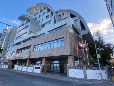 ސީރިއާގެ ވެރިކަން ކުރާ އެޗްޓީއެސް ޓެރަރިސްޓު ޖަމާއަތްތަކުގެ ލިސްޓުގައި ދަމަހައްޓައިފި