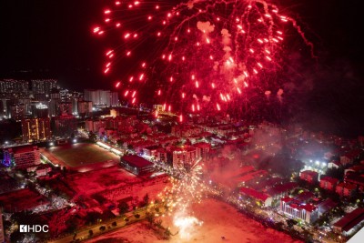 އާ އަހަރާ ދިމާކޮށް ޑްރޯން ޝޯއާއި ހަވާ އެރުވުމާ އެކު ބޮޑު ފެސްޓިވަލެއް