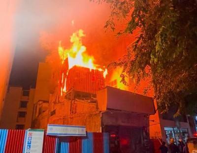 މާލޭގެ ގުދަނެއްގައި ރޯވެ، އަނދާ ހުލިވެއްޖެ