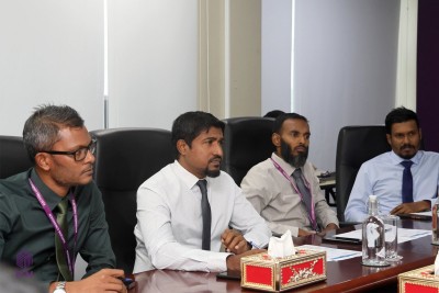 މެންބަރެއްގެ ދައުރު ހަމަވާތީ، އީސީގެ މެންބަރު ކަމަށް ކުރިމަތިލާން ހުޅުވާލައިފި