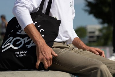 ދާހާ ތަނަކަށް ޓޯޓް ހިފައިގެން، ކޯޗެއް އަޅަނީ؟