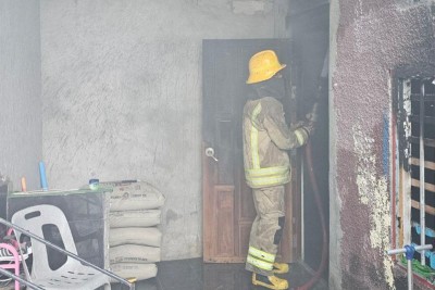 ހިތަދޫ ގެއެއްގައި އަލިފާން ރޯވެ، އެ އާއިލާ ވަގުތީ ހިޔާއަށް