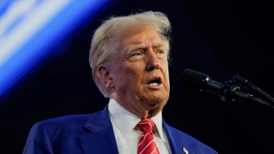 ހުވާކުރެއްވުމުގެ ކުރިން ޓްރަމްޕްގެ މައްޗަށް އަދަބު ކަނޑައަޅަނީ