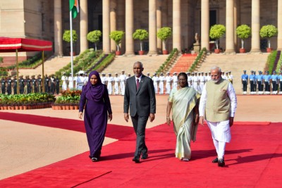 ރާއްޖެ-އިންޑިއާއަށް ފައިދާ ހުރި ގޮތަށް ގުޅުން ބަދަހިކޮށް، ގޮންޖެހުންތައް ހައްލު ކުރަން ތައްޔާރު: ރައީސް