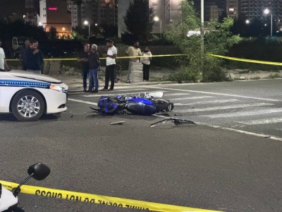 ފުލުހުންގެ ކާރުން ޖެހި ހިނގި އެކްސިޑެންޓް ފެނުނު މީހަކު ހޯދަނީ