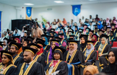 ސަރުކާރުން 14 ސްކޮލަޝިޕުގެ ފުރުސަތު ހުޅުވާލައިފި