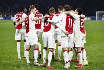 ފަހު ވަގުތު ސަލާމަތްވެ، އަޔެކްސް ވެސް ޔޫރޮޕާގެ ގަދަ 16އަށް