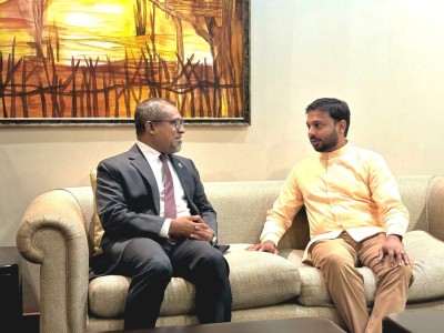 ޚަލީލް ލަންކާއަށް، އެ ގައުމުގެ ރައީސާ ބައްދަލުކުރައްވާނެ