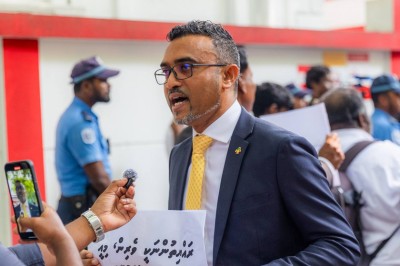 އުޅުނީ ހަލަބޮލި ކުރާކަށް ނޫން، ރައްޔިތުންގެ އަޑު ނާހާތީ ލޮލަށް ދައްކަން: ނާޒިލް