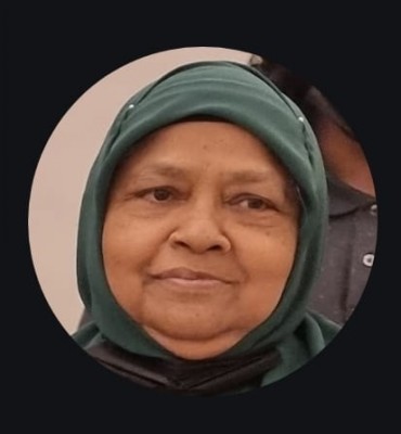 ފަޒްނާގެ މަންމަ ޒަމީރާ އަވާހަރަވެއްޖެ، ރައީސް ހިމެނޭހެން ގިނަ ބައެއްގެ ތައުޒިޔާ