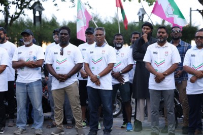 މާލެ ސިޓީ ކައުންސިލުން ޖަމިއްޔާތަކާ ގުޅިގެން، ރޯދައަށް މާފަންނު ހުޅަނގު ސާފުކުރަން ހަރަކާތެއް