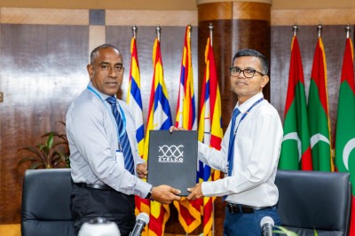 ސްޓެލްކޯއިން ހުޅުމާލޭގައި 80،000 ލީޓަރުގެ ދެ ތެޔޮ ޓޭންކު ބަހައްޓަނީ