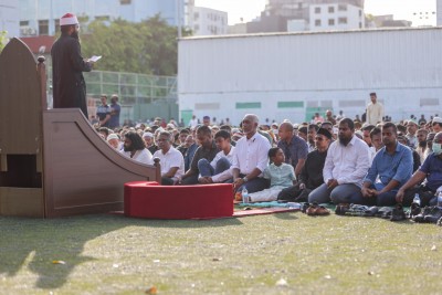 މާލެ ސަރަހައްދުގައި ބޮޑު ޖަމާއަތާއެކު 24 މިސްކިތެއްގައި އީދު ނަމާދުކުރުމަށް ނިންމައިފި