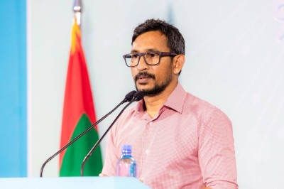 ޔާމީން ކޯޓުތަކާއި ވައްކަމުގެ ވާހަކަ ދައްކާތީ އަޖައިބުވޭ: ފަލާހު