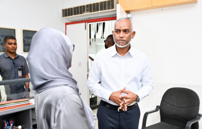 ތެލެސީމިއާ ސެންޓަރުގެ ނިކަމެތި ހާލަތު އޮތީ ނޭނގި, ރަނގަޅު ކޮށްދޭނަން: ރައީސް