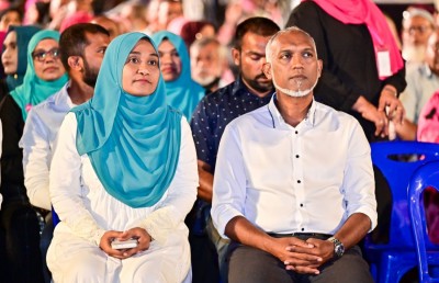 ދަރިކަލުންނާ ގުޅޭ ގޮތުން ދެއްކި ވާހަކައާ ގުޅިގެން ސާޖިދާ، ފައްޔާޒާއި އެމްޑީޕީއާ ދެކޮޅަށް ކޯޓަށް