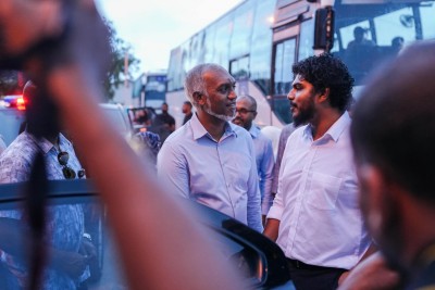 މާލިއްޔަތު ކޮމިޓީ އާއި 241 ކޮމިޓީން އަޒާން ވަކިކޮށްފި