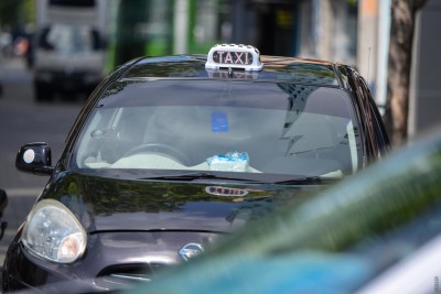 ޖުލައި މަހުގެ ފުރަތަމަ ހަފުތާގައި ސަރުކާރުގެ ޓެކްސީ ލައިން ފެށޭނެ: މިނިސްޓަރު އަމީން