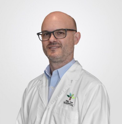 ގެސްޓްރޯއެންޓޮރޮލޮޖިސްޓް ޑރ. ޑިއޭގޯއަށް ޓެލެމެޑިސިން މެދުވެރިކޮށް ދެއްކޭގޮތް ހަދައިފި