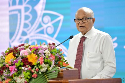 ހިޖުރީ މަހެއް ފަށަން ހަނދު ހަމަލޮލަށް ފެނުން ލާޒިމެއް ނޫން: މައުމޫން