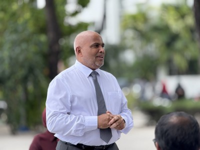 ދަރިވަރުންގެ ލޯނު ފައިސާ ލަސްނުވެ ހަމަޖައްސަން މިނިސްޓްރީގެ ބޭރުން ވެސް އެހީ ހޯދާނެ