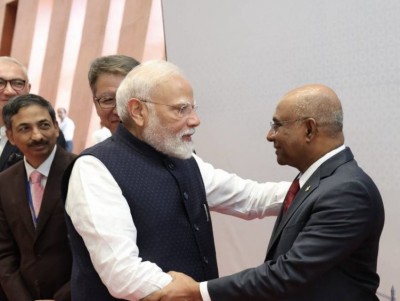 ޝާހިދު އިންޑިއާގެ ގްލޯބަލް ސަމިޓުގައި ބައިވެރިވެ، މޯދީއާ ބައްދަލުކުރައްވައިފި