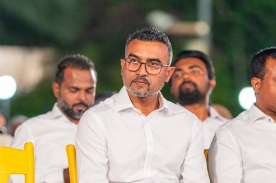 ގައުމު މިދަނީ ރައީސް އަމިއްލަފުޅަށް ކަންކަން އިސްލާހު ކުރަން ޖެހޭ ހާލަތަށް: ނާޒިލް