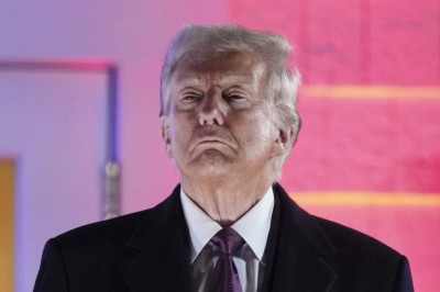 ދުނިޔޭގެ ލީޑަރުންނަށް އަމާޒުކޮށް ވަރަށް ދަށުދަރަޖައިގެ ބަހުރުވައަކުން ޓްރަމްޕް ވާހަކަ ދައްކަވައިފި