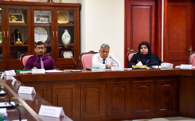 316 ދުވަސް ފަހުން، ކޮމިޓީން ނިންމީ ހަމަލާތައް ހުއްޓާލަންދެން އިޒްރޭލް ޕާސްޕޯޓު މަނާކުރަން