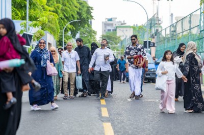 އެކުވެރި އަޚުންނާއި އުޚްތުންނޭވެ... އުފާކުރާށެވެ!