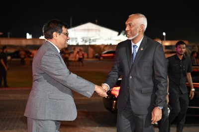 އިއްތިފާގެއްތަ؟ ނޫނީ ޚުދުމުޚުތާރީތަ؟