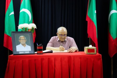 މަޑުލު ވަހީދުގެ މަސައްކަތްތަކުން ދިވެހީންނަށް އަބަދު އިބުރަތް ލިބޭނެ: މައުމޫން