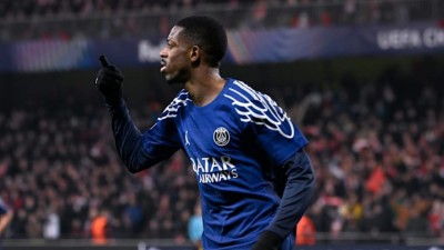 އާސެނަލްގެ ޖާދޫ ޕީއެސްޖީ ކައިރި ނުދެއްކުނު