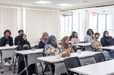 ޓެލެކޮމް ދުވަހާ ގުޅިގެން އުރީދޫއިން އޭއައިއާ ގުޅޭ މައުލޫމާތު މީޑިއާތަކަށް ދީފި