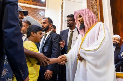 އެންމެ ނުބައި މީހާއަކީ ގައުމު ޚަރާބުކޮށް، އަމިއްލަ މީހުންނާ ދެކޮޅަށް ހަނގުރާމަކުރާ މީހާ: ޚުތުބާ