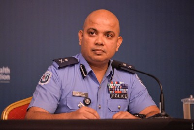 ގަޑިއިރެއް ތެރޭ އެކްޓިން ކޮމިޝަނަރުކަން ފަރުހާދު އަތުން ނަގައި ނަވީނަށް