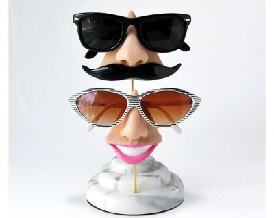 އަބަދު ތި އުޅެނީ އައިނު ގެއްލިގެންތަ؟